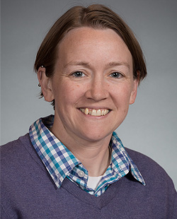 Headshot of Mandi Bainton
