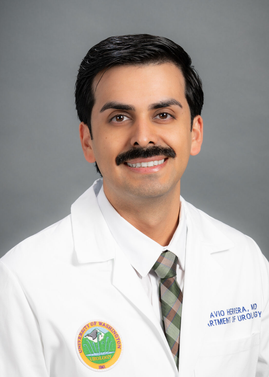 Octavio Herrera Headshot